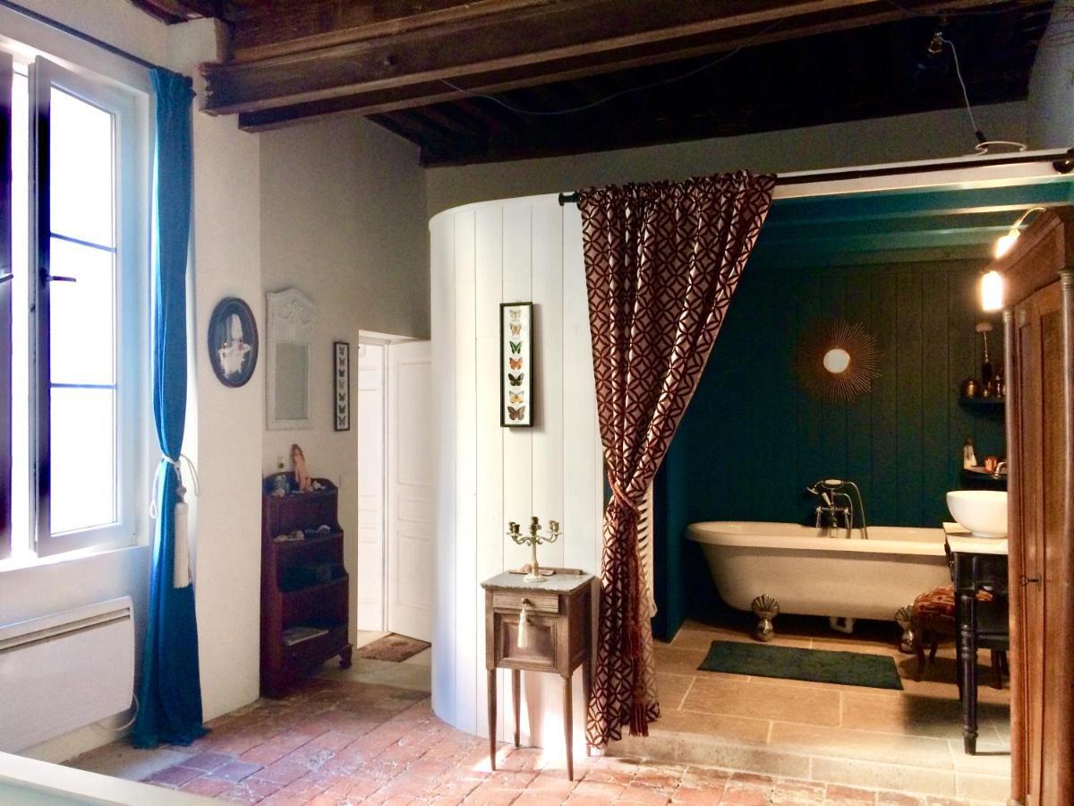 Le Boudoir D'Artiste Bed & Breakfast Семюр-ан-Оксуа Екстериор снимка